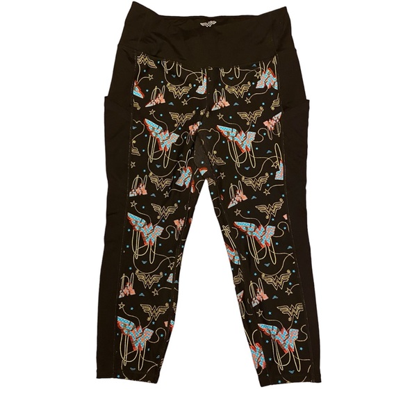 torrid Pants - Torrid Wonder Woman Crop Athletic Legging